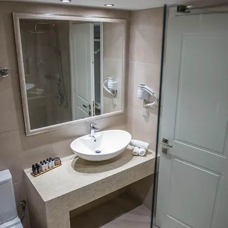 Aparthotel Lefkadio 4*