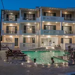 Lefkadio 4*