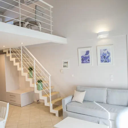 Lefkadio Aparthotel 4*