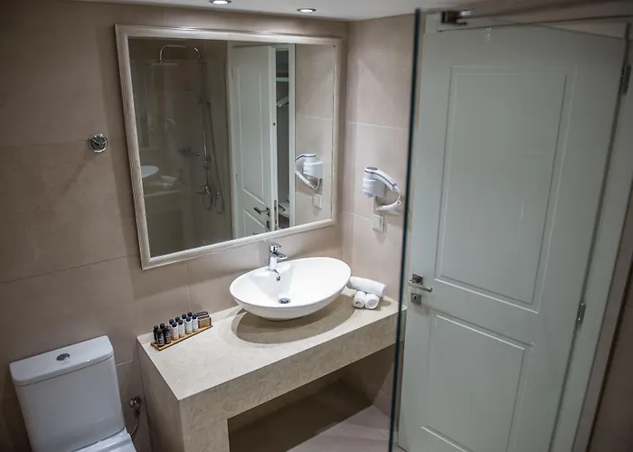 Ξενοδοχείο με διαμερίσματα Lefkadio 4*