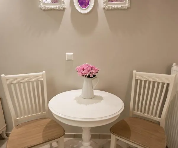 Ξενοδοχείο με διαμερίσματα Lefkadio 4*